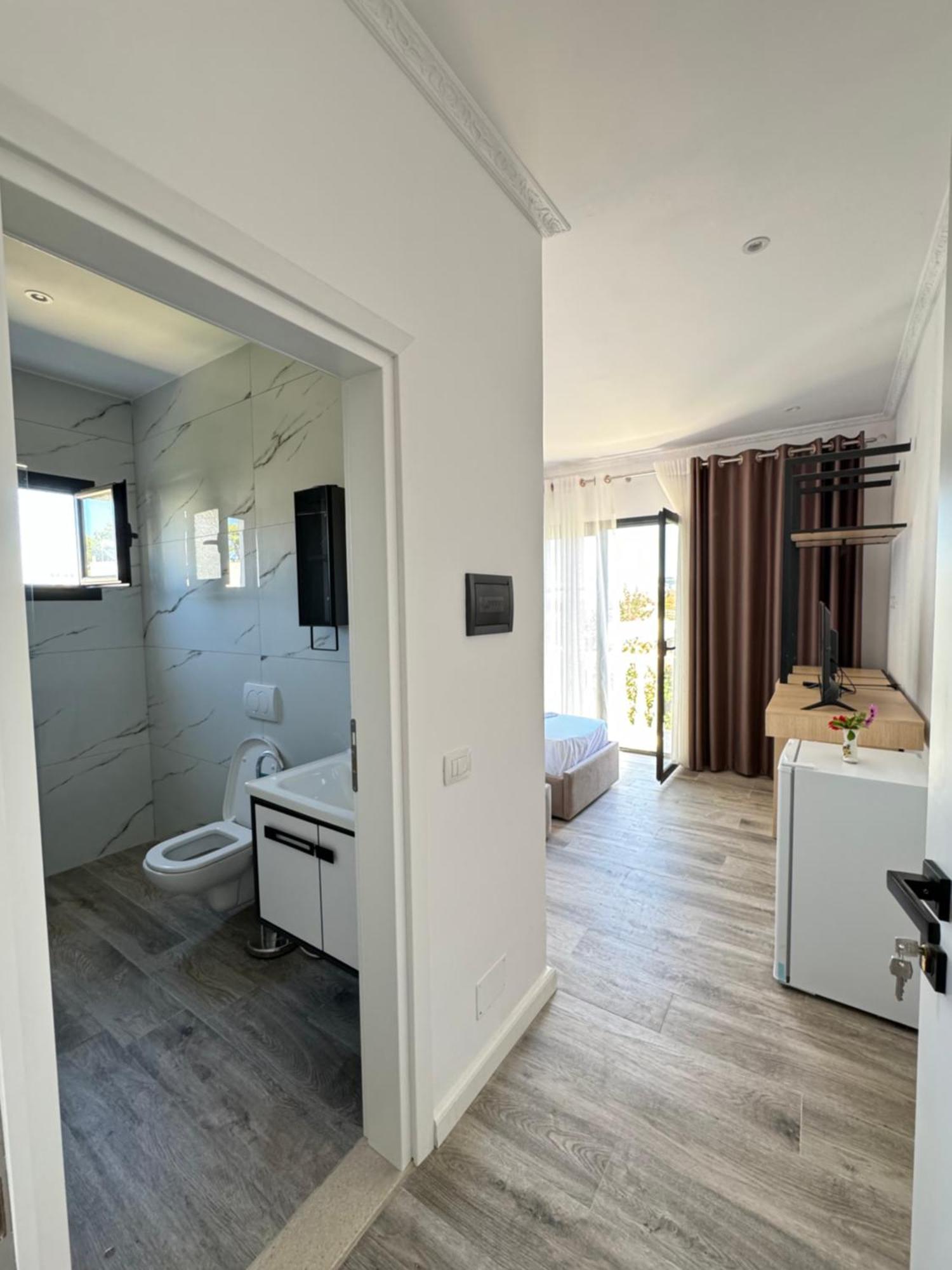 Vila Bleta Vlorë Exteriör bild